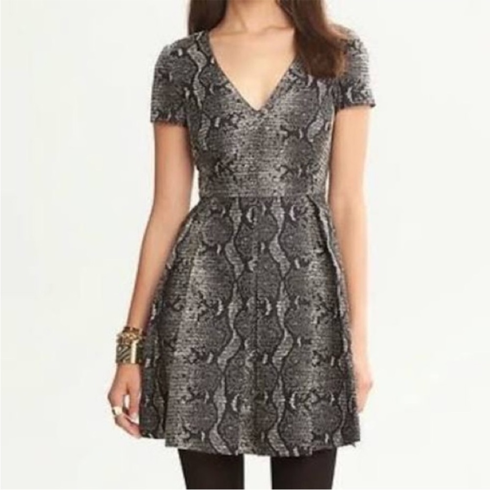 Banana Republic Heritage black and gold sparkly formal cocktail dress